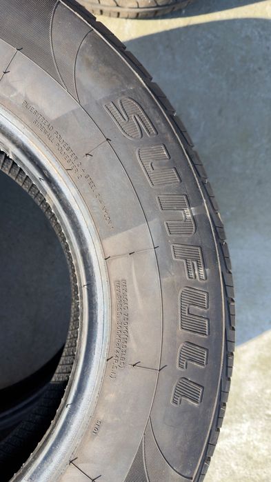 Opony 2szt 215/70R15