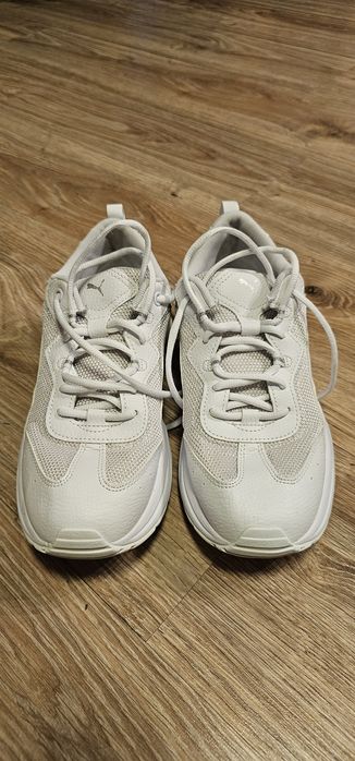 Buty PUMA rozmiar 39 wkładka 26cm używane jak na zdjęciu