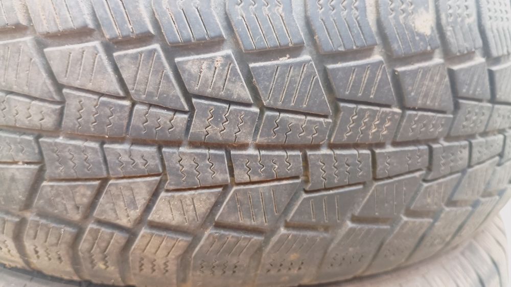 Opony zimowe r 15