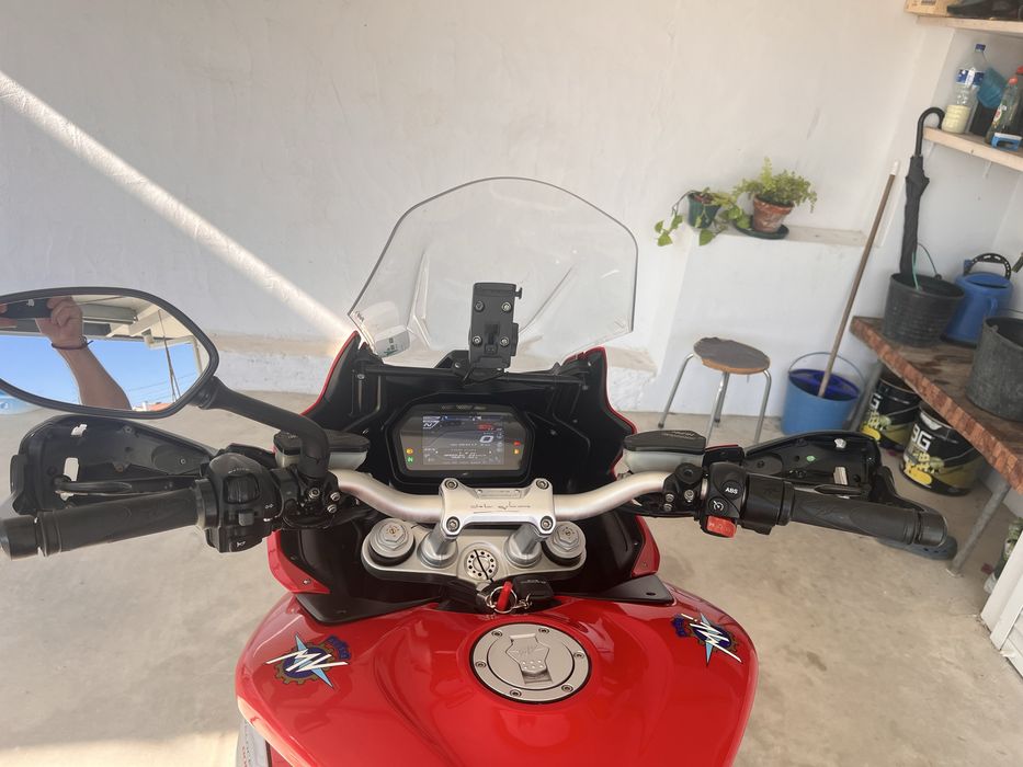 Troco Mv Agusta Turismo Veloce 800