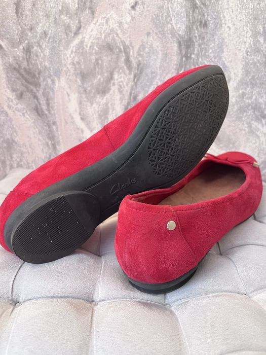 Балетки Clarks з натуральної замші