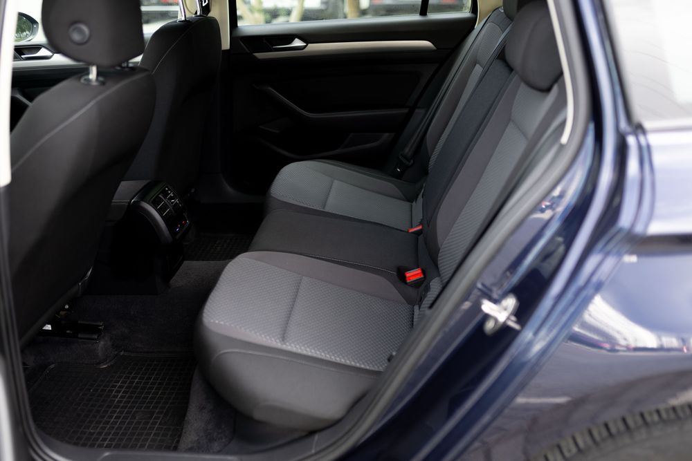 Volkswagen Passat 2015 VIN WVWZZZ3CZGE028967 фото оголошення 4 з 8