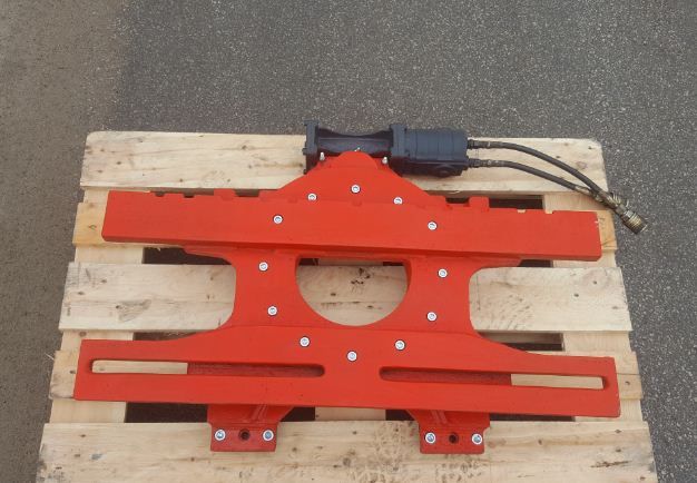 Obrotnica do wózka widłowego Auramo wywrotnica