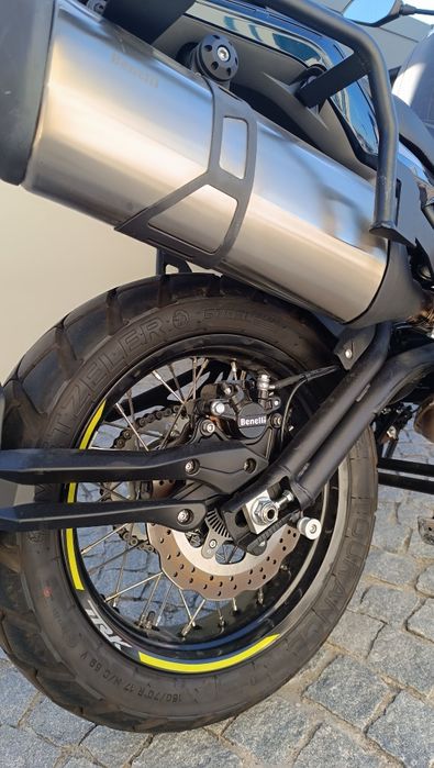Benelli TRK 502X  - 2025 - NOVA - 2000 km - c/Malas