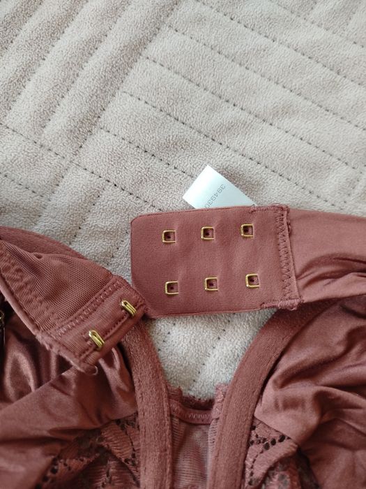 Biustonosz stanik miękki