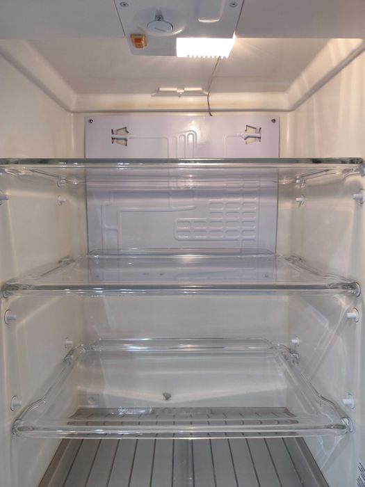 Італійський холодильник Ardo CO 2412 BAS