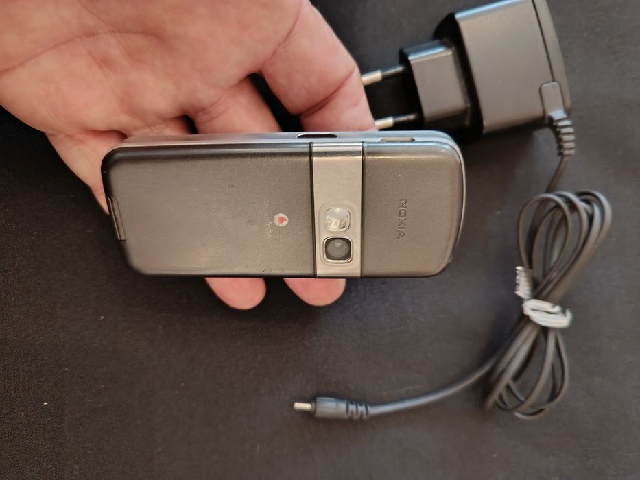 Nokia 6070 - Telemóvel Vintage