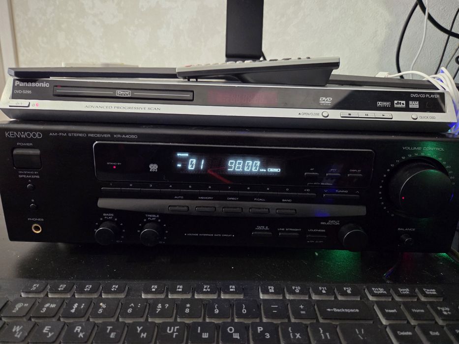 Стереоресивер та дві колонки