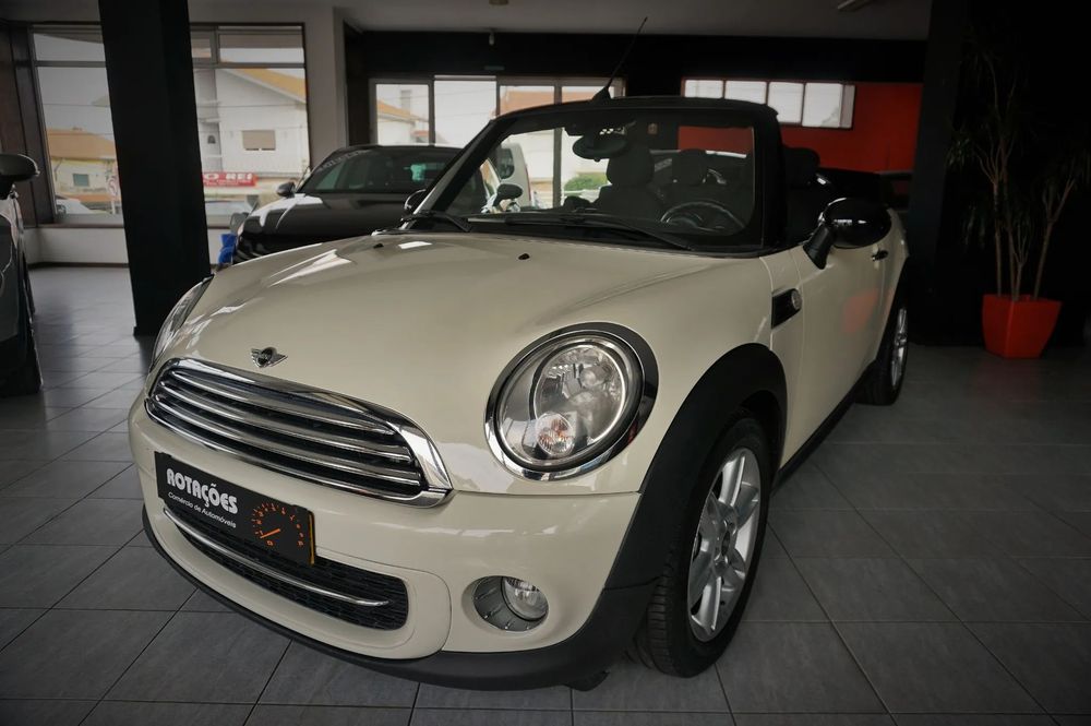 MINI Cabrio Cooper D