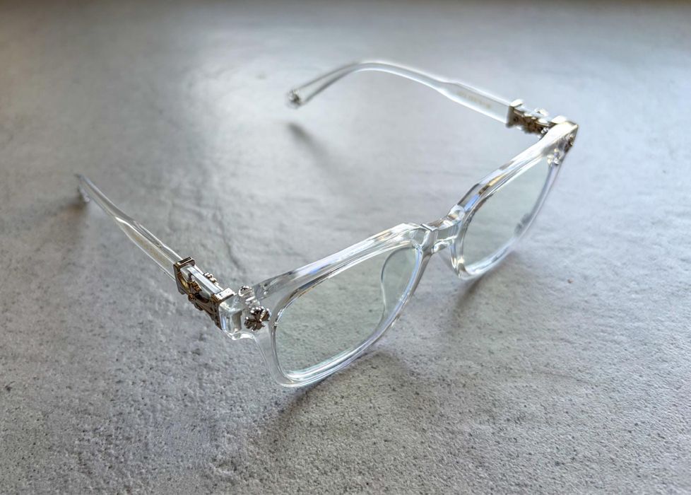 Okulary podobne do Chrome Hearts