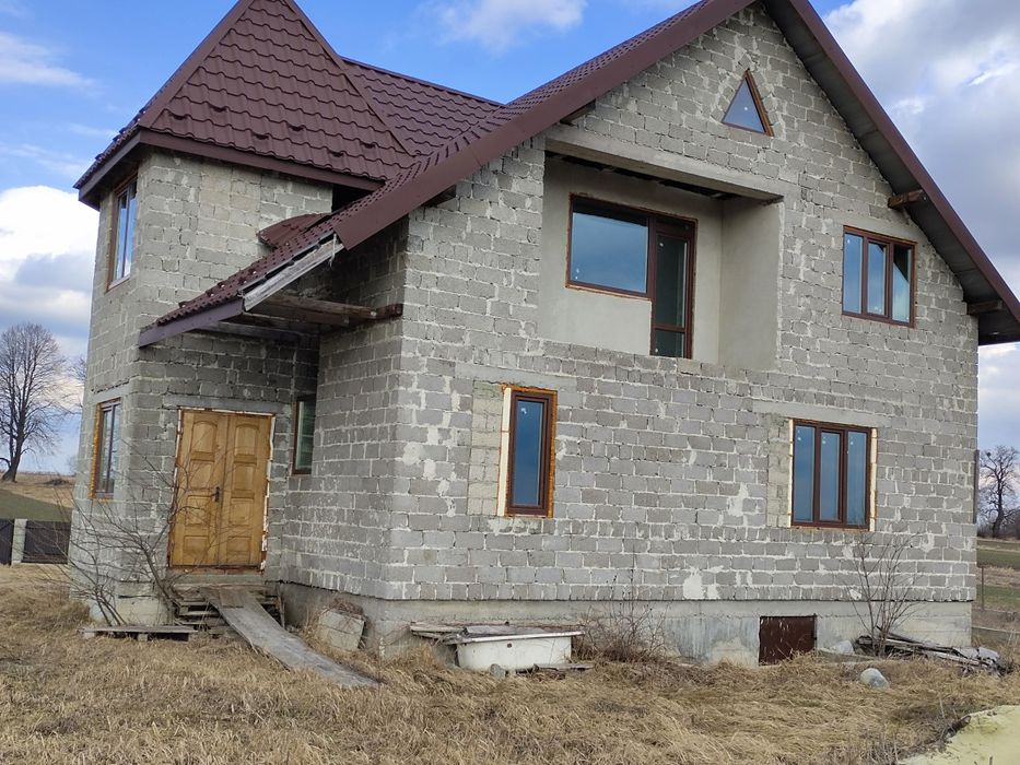 Продам незавершений будинок