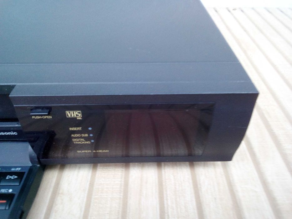Magnetowid Panasonic NV-J35 VHS uszkodzony