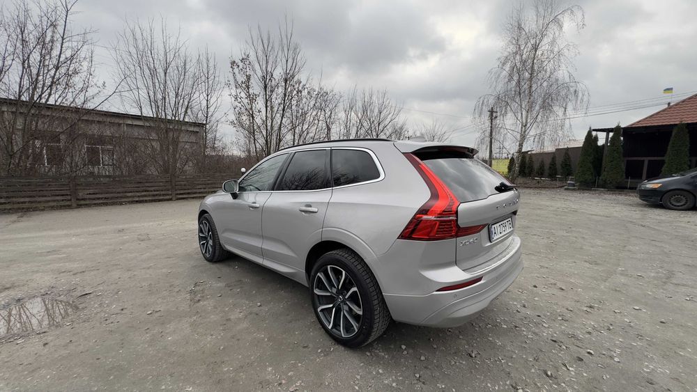 Продам Volvo XC60 В5 2021