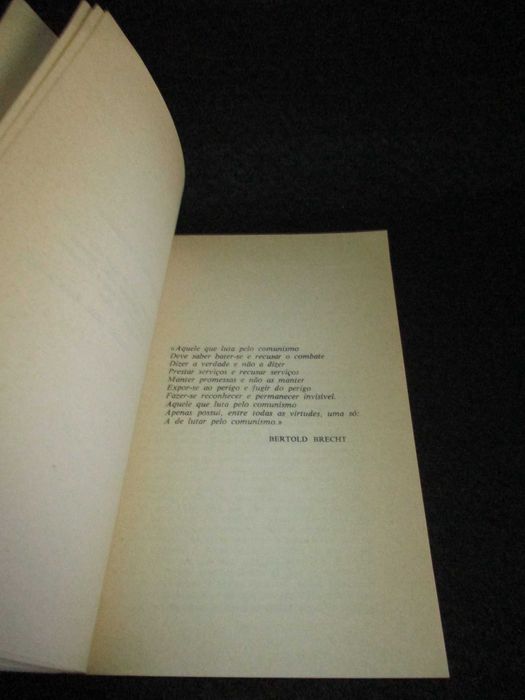 Livro Hipóteses de Abril Eduardo Prado Coelho Autografado