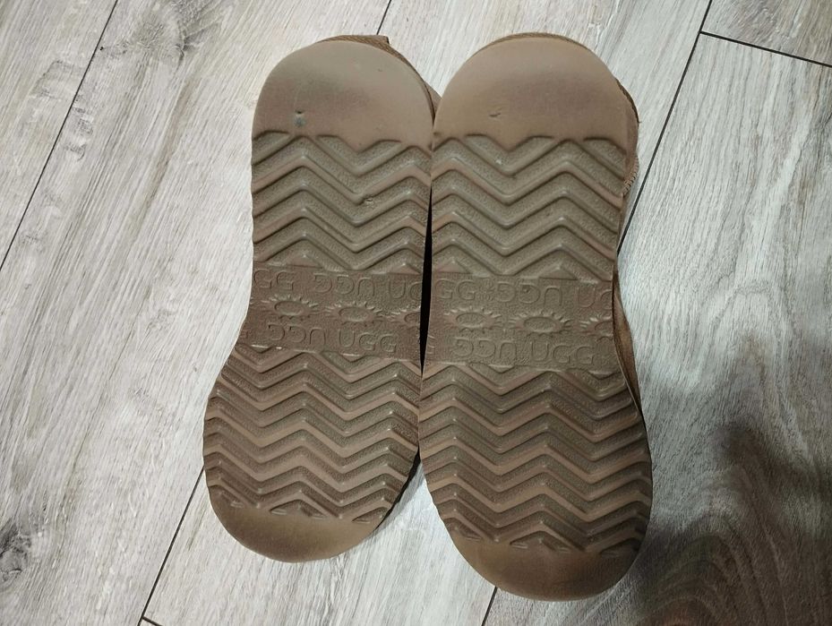 UGG Classic Mini size 8 około 39