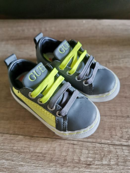 Buty adidaski Guess 19