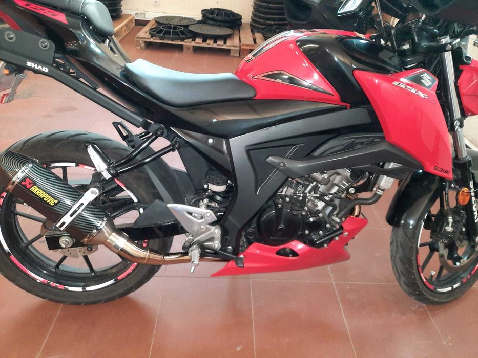 Linha Escape suzuki GSXR 125 gsx-r ponteira gsx-s