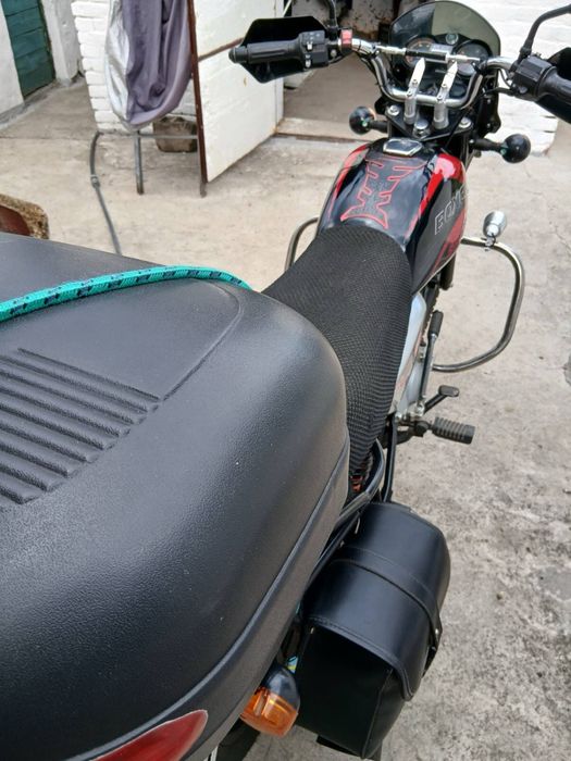Мотоцикл Bajaj Boxer 150X