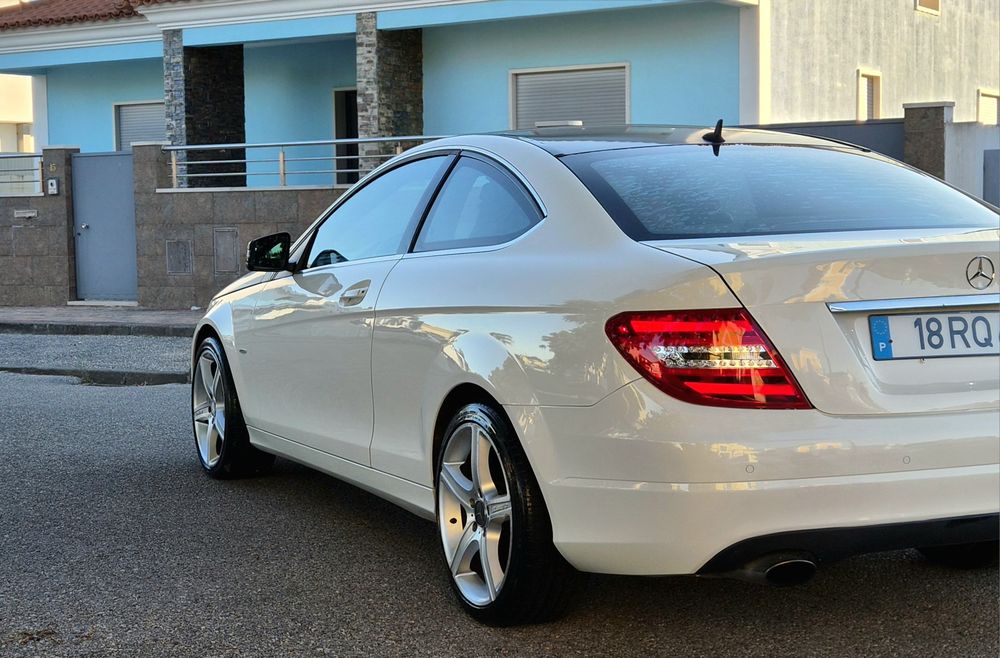 Mercedes c220 coupe 2.2 170 cv amg