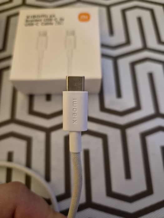 Продам зарядний адаптер Xiaomi 90w та плетений  зарядний кабель з підтримкою 120w