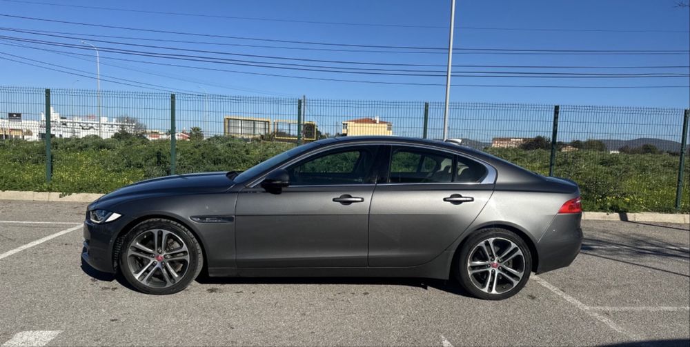 JAGUAR XE R-Sport 2.0 180cv