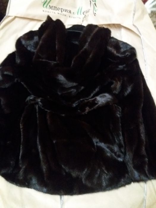 Шуба з норки жіноча,терміново