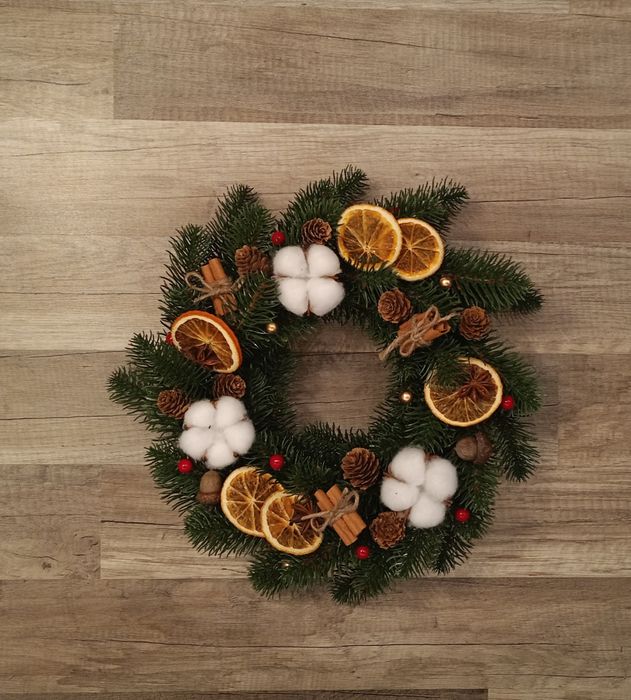 Новорічний вінок ручної роботи