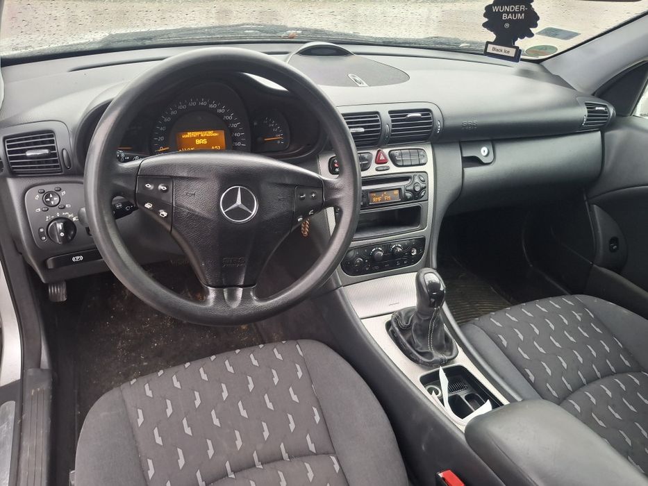 Mercedes C180 2.0 129km benzyna OKAZJA !!