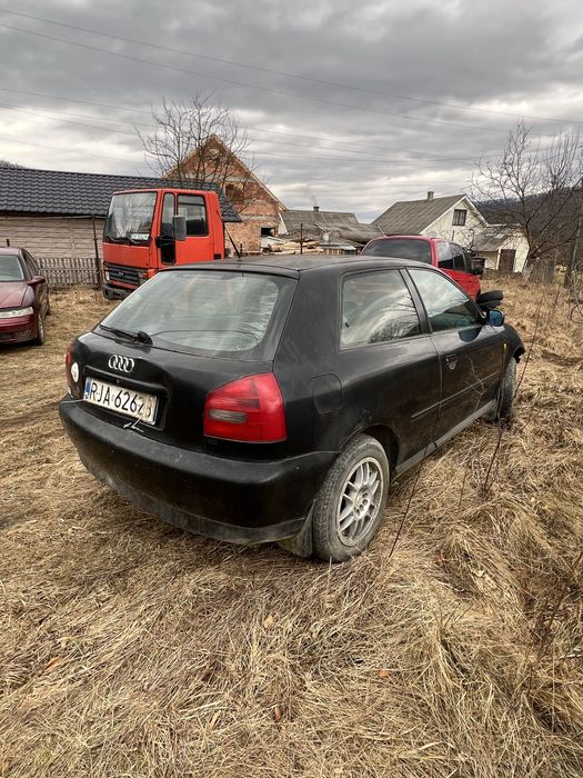 Двері крило Ауді А3 8Л Розборка/разборка Audi A3 8L 1.6/1.8/1.9TDI