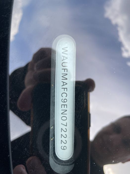 Продаю власне авто Audi A6C7