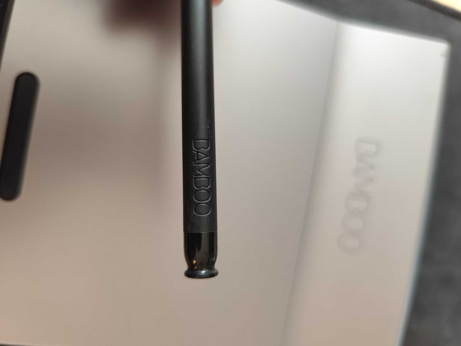 Wacom Bamboo Wireless Graphics Tablet64741315400193121