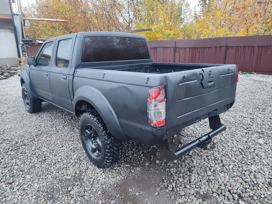 Продам Nissan Navara 2005р