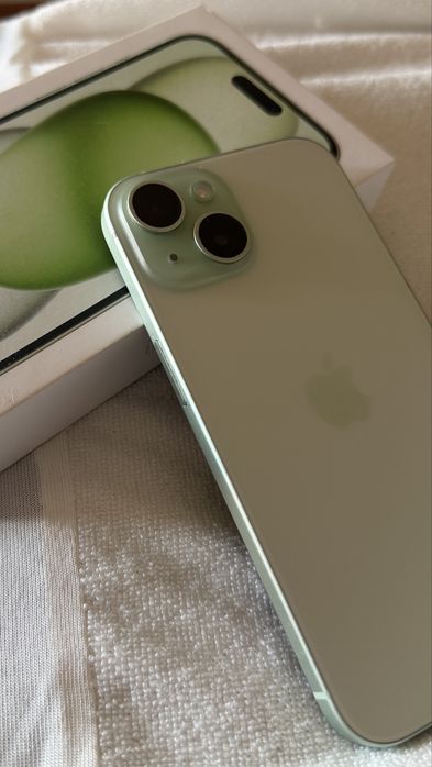 Vendo Iphone 15, 128 GB, cor verde