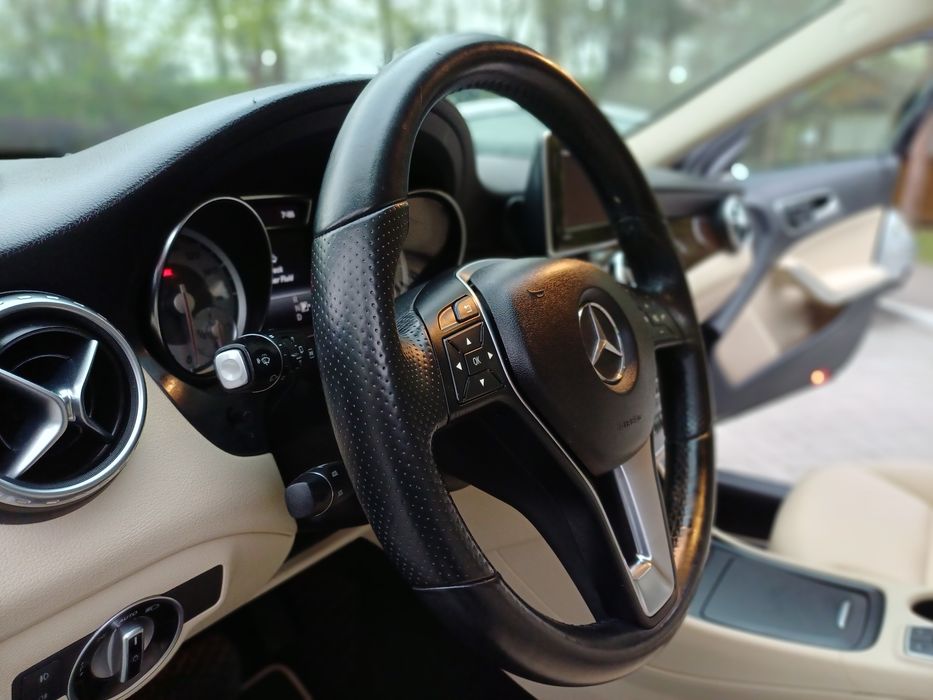 Mercedes-benz GLA 2015 без дтп