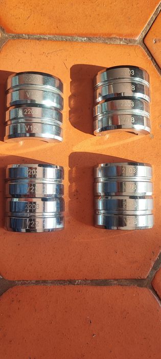 Conjunto de matrizes para cobre e inox