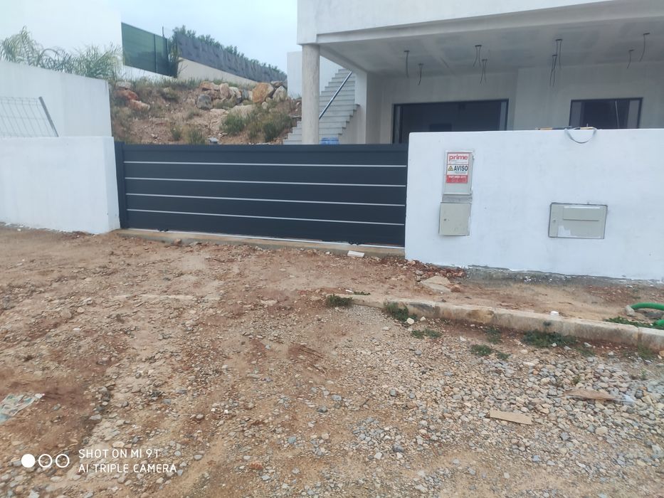 Portões alumínio a medida