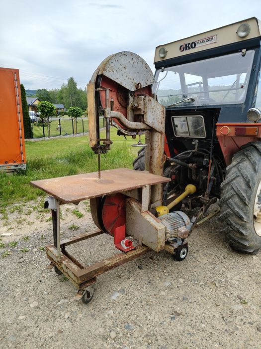 Piła taśmowa do drewna do traktora plus silnik elektryczny