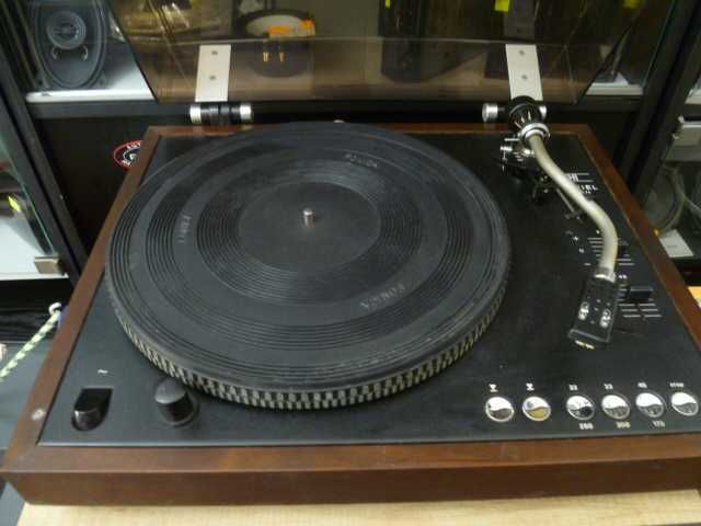 Gramofon Daniel WG-1100 FS