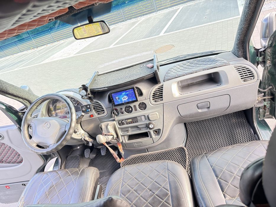Mercedes-Benz Sprinter 2000