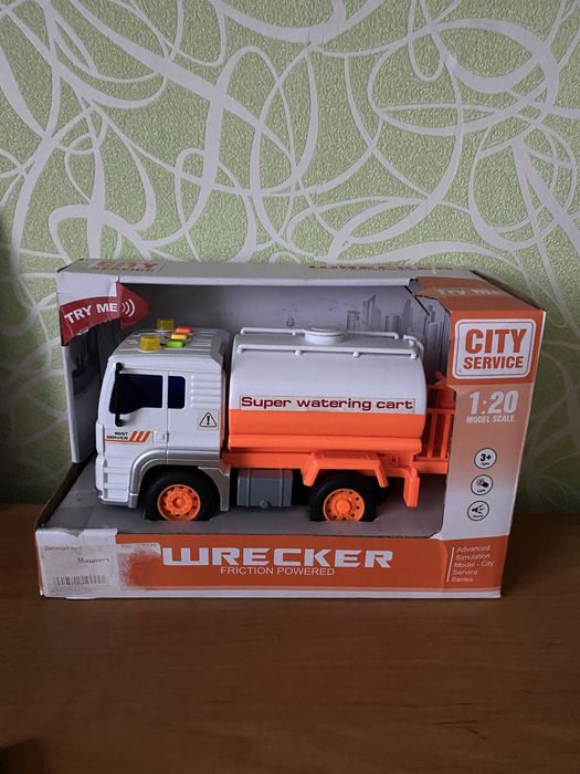 Машинка звук, свет