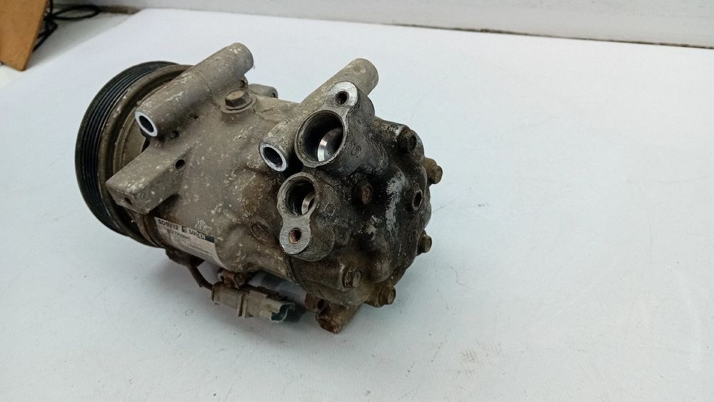 Compressor AC RENAULT Clio III (BR0/1, CR0/1)