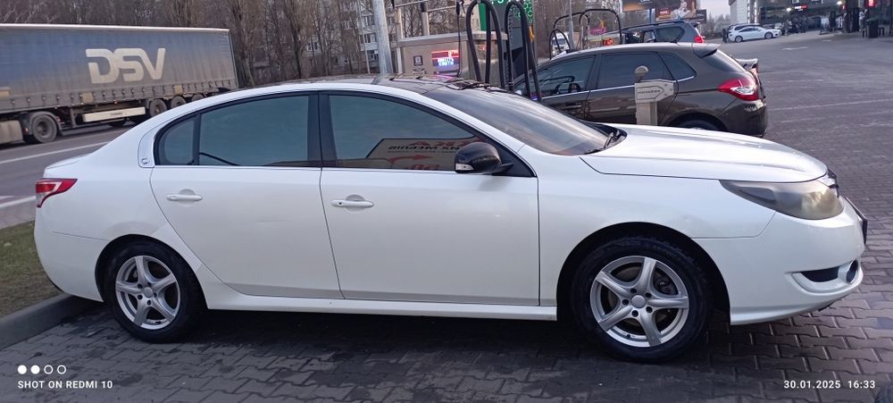 Renault Latitude (Samsung sm5)