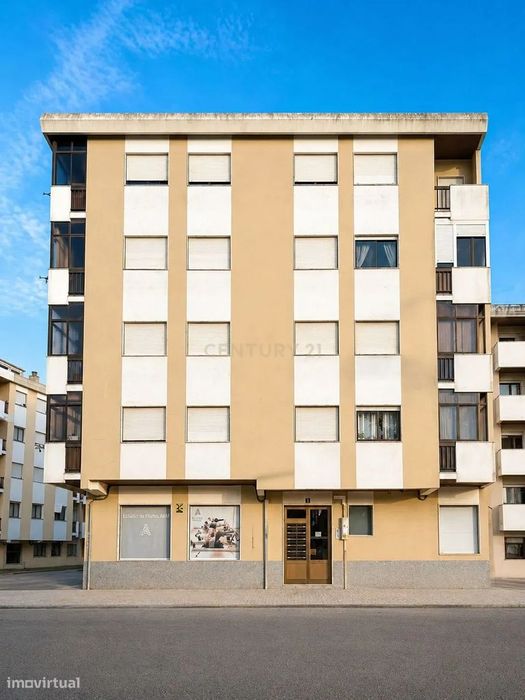 Venda  T2 Alto do Moinho - Corroios — Corroios, Setúbal