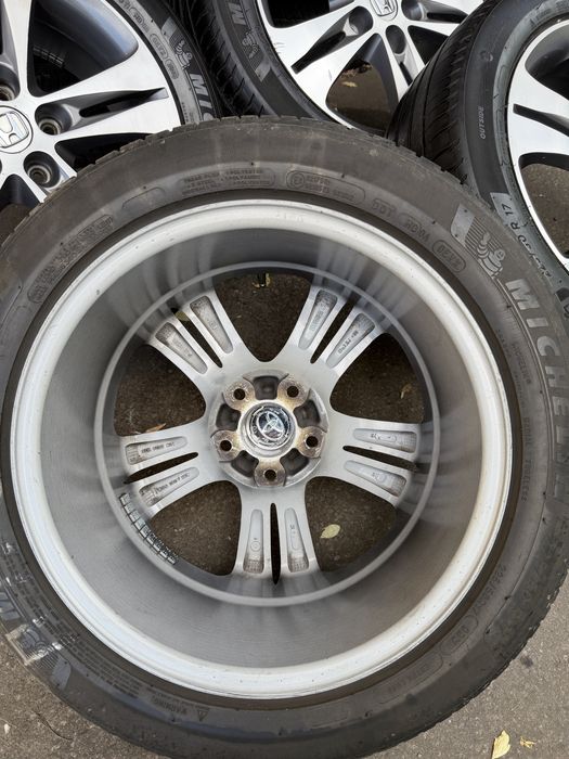 Диски 4 шт R 17 Honda Toyota .