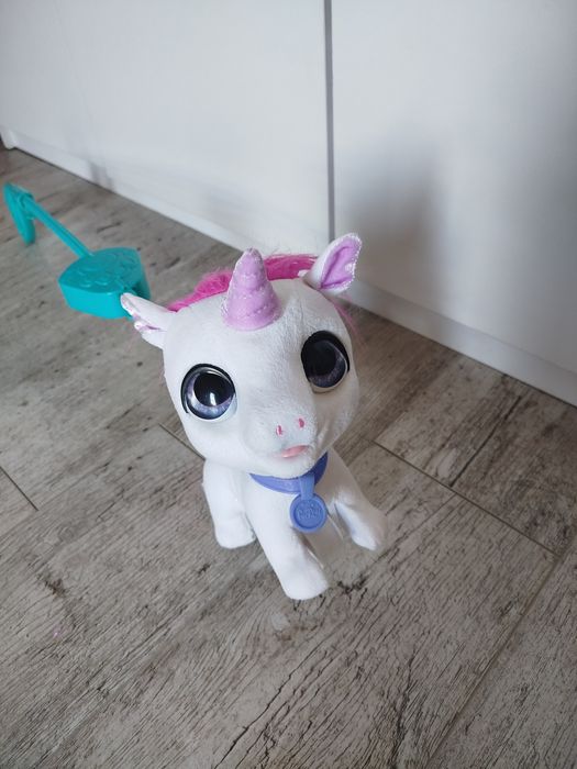 Jednorożec - zabawka interaktywna