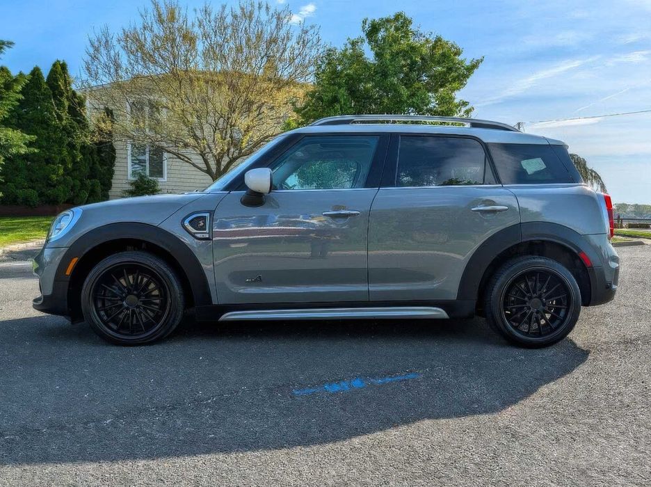 Mini Countryman S      2020