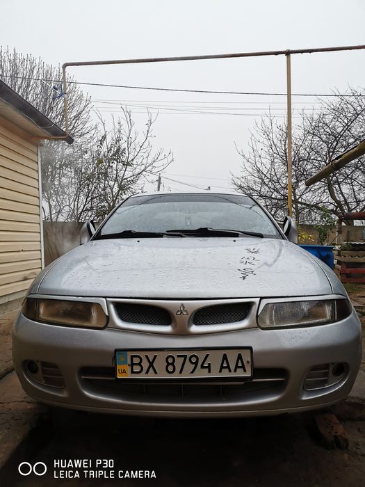 Mitsubishi Carisma 1,8 бензин
