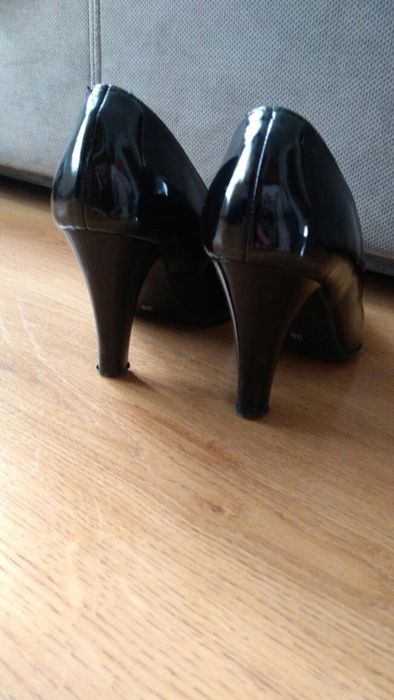 Buty szpilki czarne lakierki
