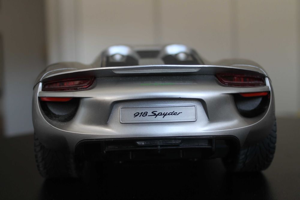 Carro Telecomandado - Porshe 918 Spyder