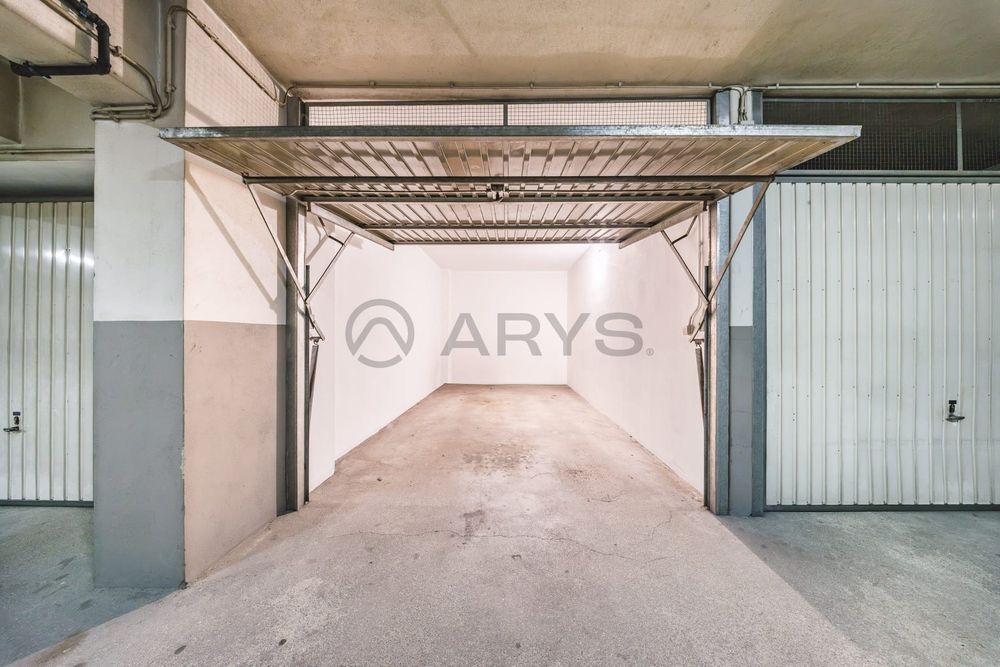 T3 renovado em Lamaçães com elevador e garagem fechada